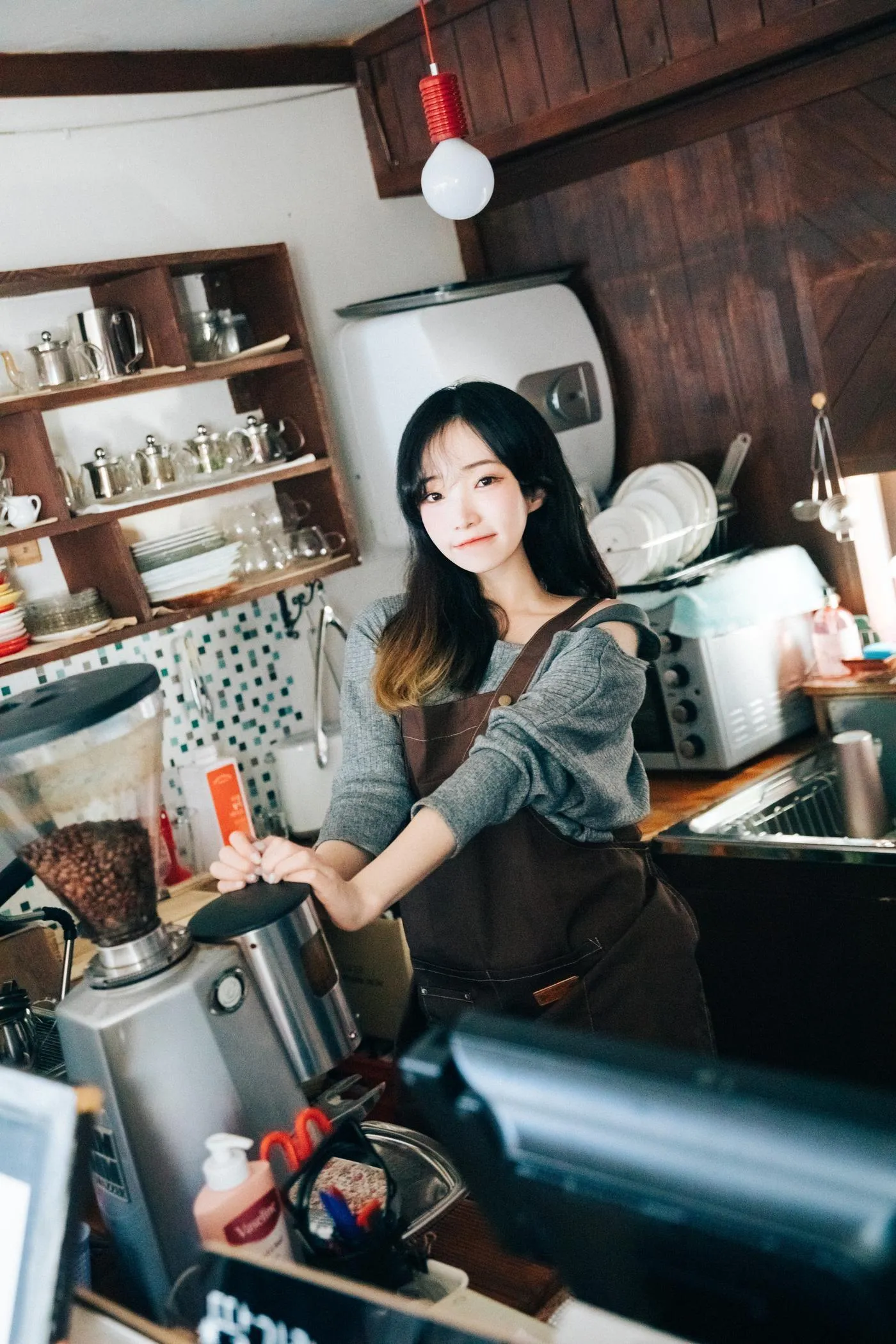 Bambi밤비 – NO.105 [Loozy] Cafe Alba Update HQ[23] [47P]插图5